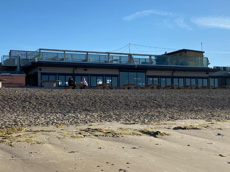 Holiday home By The Sea In Rustington